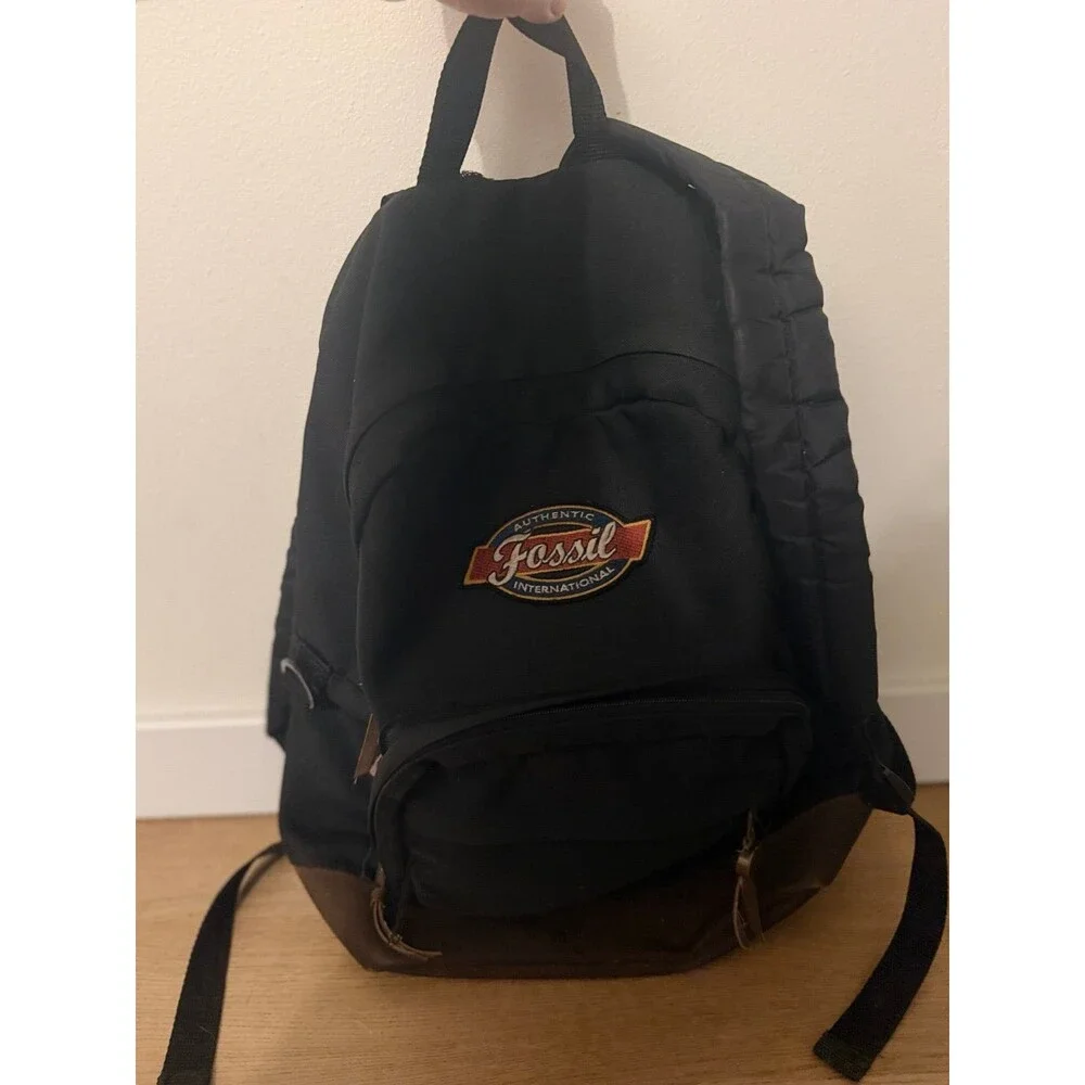 Vintage retro 90’s Y2K Fossil International Black Backpack